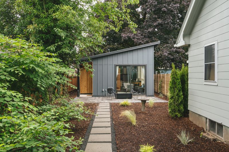 Eugene Real Estate Watch: 4 Types Of Homes Falling In Value (And 8 Set To Rise) - Decor Hint ADU-Friendly Properties