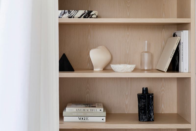 Minimalist Bookshelves