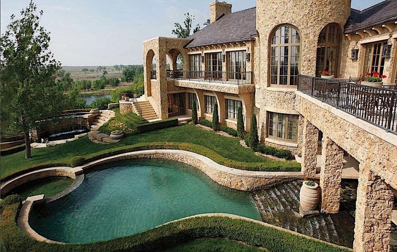 The 10 Most Expensive Mansions In America And 5 Surprisingly Affordable Estates - Decor Hint Mesa Vista Ranch – Pampa, Texas