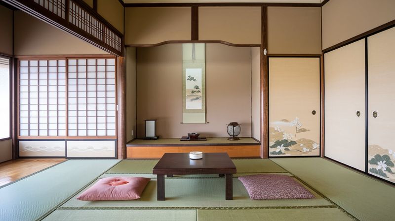 11 Reasons Why Japanese Small Homes Are So Inspiring - Decor Hint Multi-functional Rooms