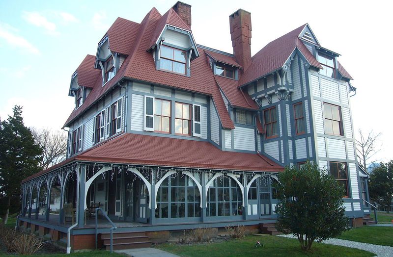 Stick-Style Residences