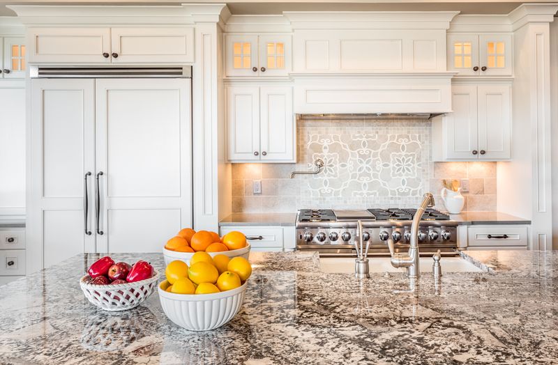 7 Outdated Kitchen Trends Losing Steam In New York Homes (Plus 8 That Endure) - Decor Hint Heavy Granite Countertops
