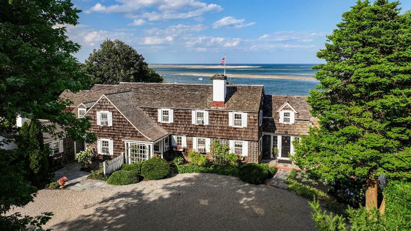 Cape Cod Cottages Losing Ground