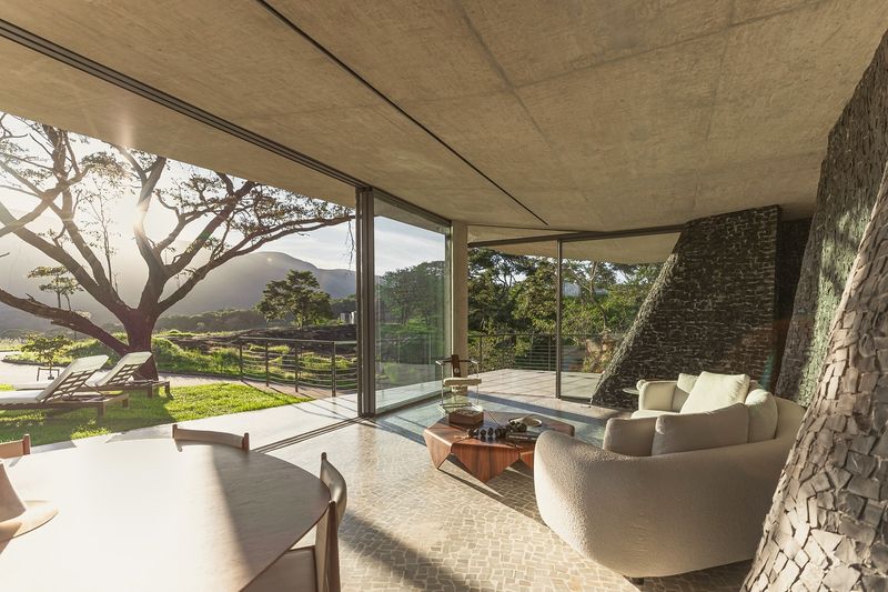 18 Reasons Why More Builders Are Saying No To Open Concept Homes - Decor Hint Noise Travels Everywhere