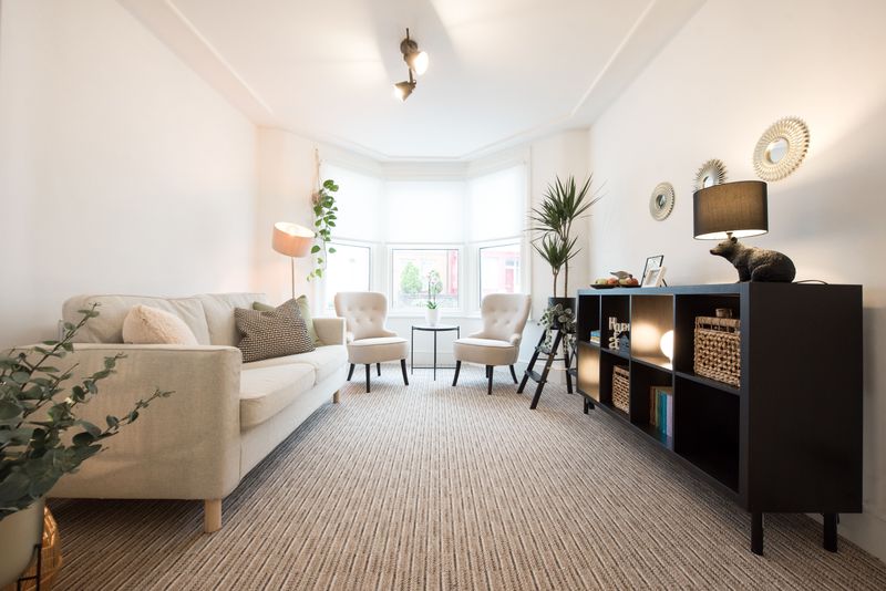 12 Household Items To Ditch After 60 And 7 You Shouldn't Have Had In The First Place - Decor Hint Wall-To-Wall Carpeting