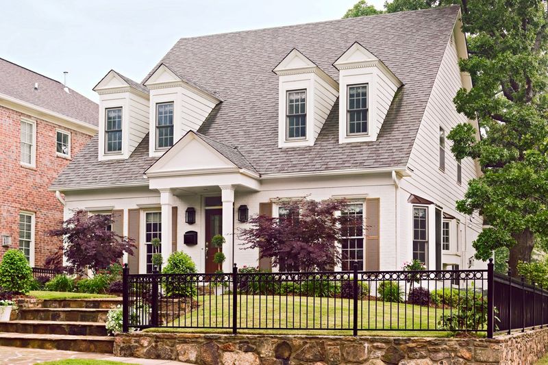 The Charm Of Cape Cod Houses 13 Things You Should Know - Decor Hint Central Front Door