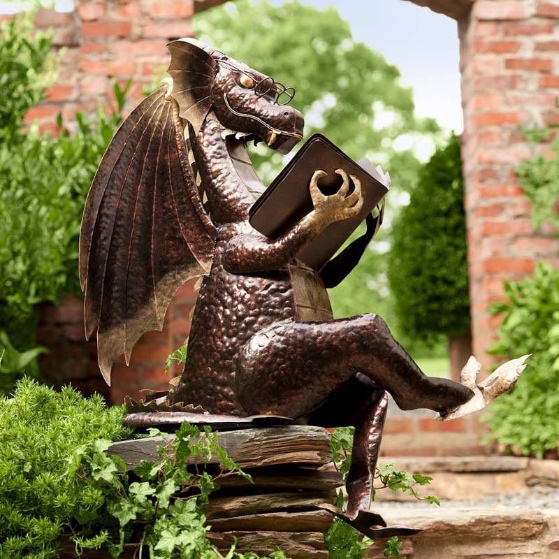 10 Landscaping Projects That Don’t Pay Off, According To Real Estate Pros (And 8 That Totally Do) - Decor Hint Over-Customized Garden Sculptures