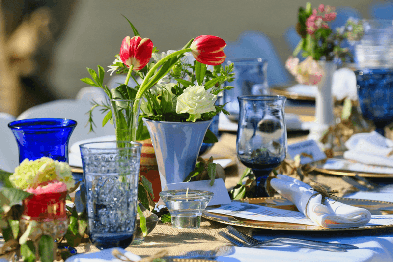 9 Simple, Chic Ideas To Give Your Garden Party A Stunning Wow Factor - Decor Hint Functional Serving As Decor