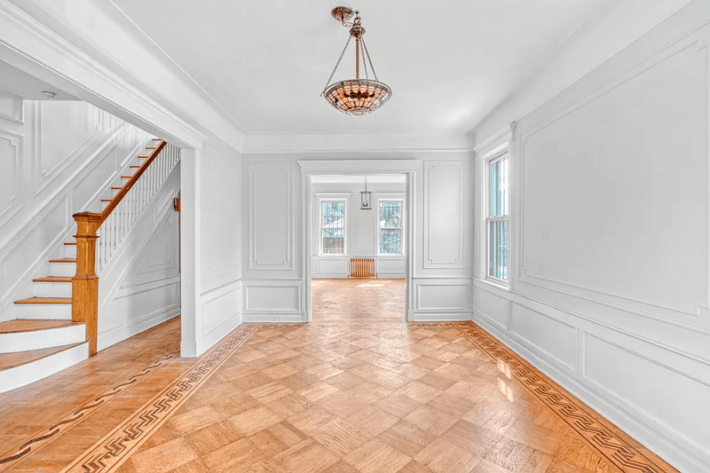 16 Retro New York Apartment Details That Are Almost Extinct - Decor Hint Parquet Flooring With Decorative Borders