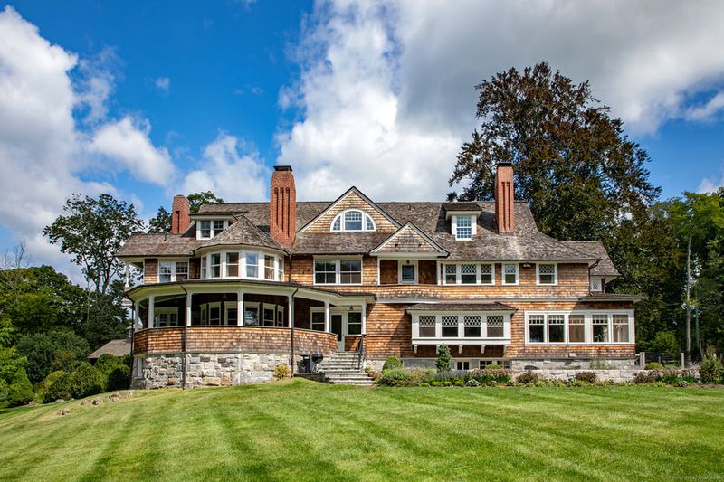 Tour A Timeless 1895 Rossiter Home With 10 Fireplaces And A Private Wine Cave - Decor Hint The Home's Role In Local History