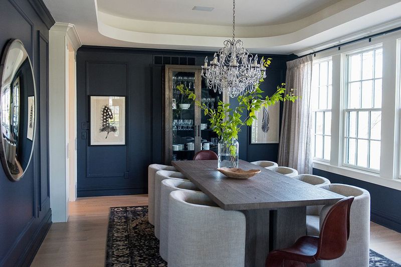 11 Design Choices Buyers Are Starting To Avoid In McDonough Homes And 2 They've Always Avoided Altogether - Decor Hint Formal Dining Rooms
