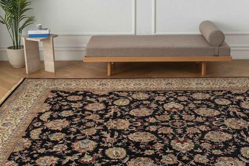 5 Thrifted Home Items To Avoid, And 10 That Are Suddenly Cool Again - Decor Hint COOL AGAIN: Vintage Rugs