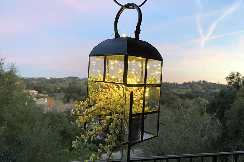 25 Awesome Succulent Porch Garden Ideas To Boost Curb Appeal - Decor Hint Succulent Accents In Porch Lanterns