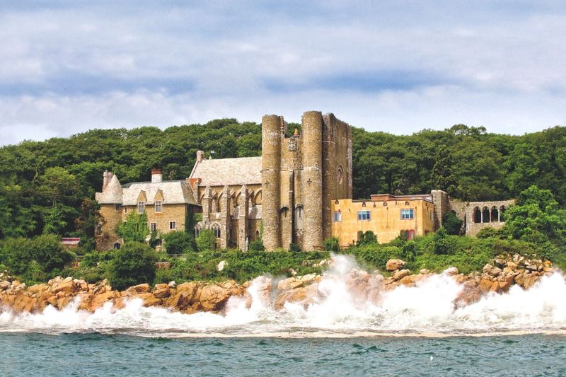 22 Millionaire Mansions In The US You've Never Heard Of (But Should) - Decor Hint Hammond Castle – Gloucester, Massachusetts