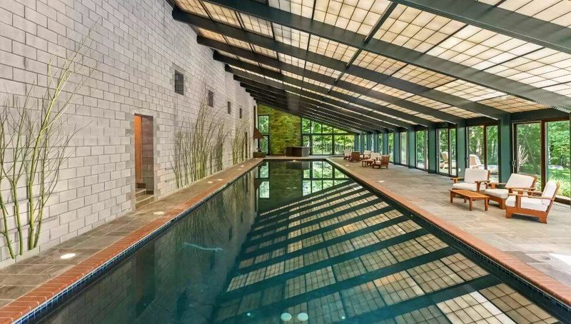 25 Amenities You Can Find In Billionaires' Homes - Decor Hint Olympic-Sized Swimming Pools