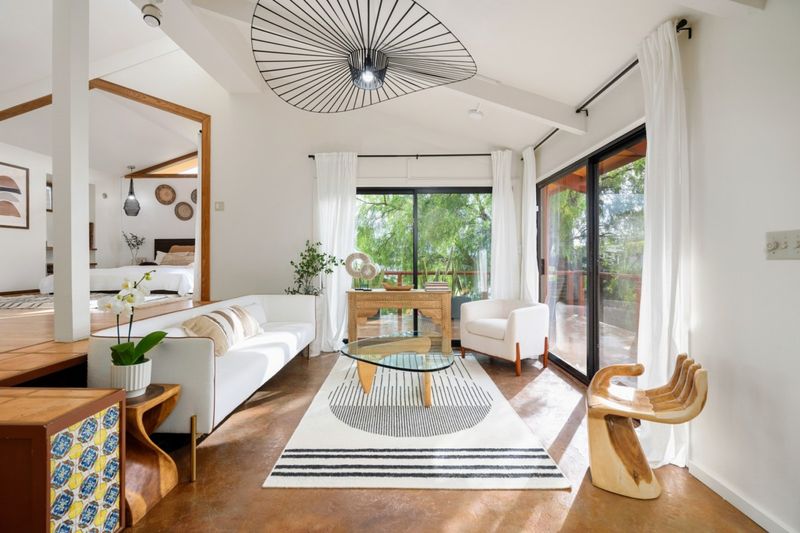 Traditional Formal Living Room Layouts
