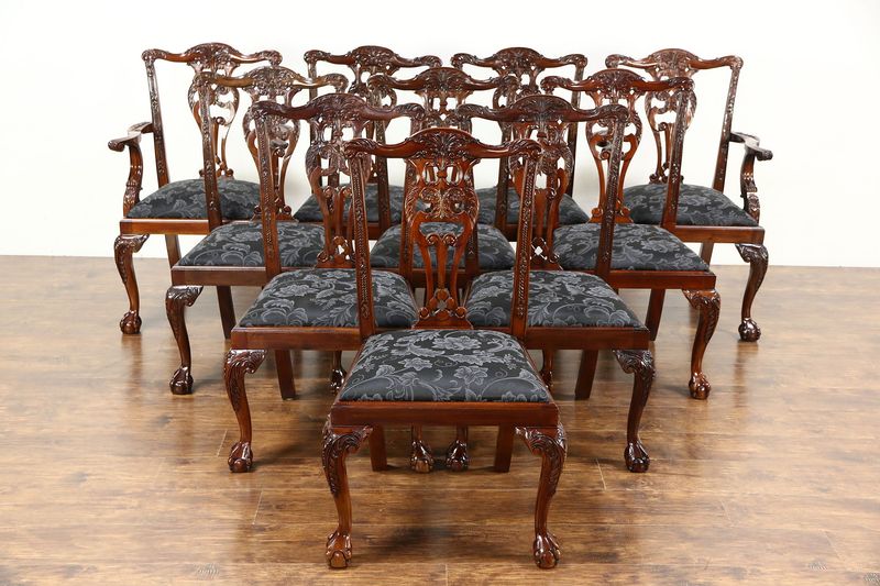 11 Antique Furniture Styles Still Found In New England Homes - Decor Hint Sturdy Chippendale Masterpieces