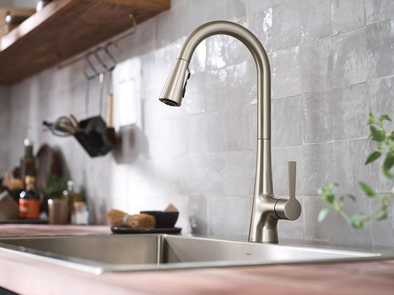 7 Kitchen Upgrades You'll See In Every Stylish Arizona Home This Year - Decor Hint Water-Saving Smart Faucets