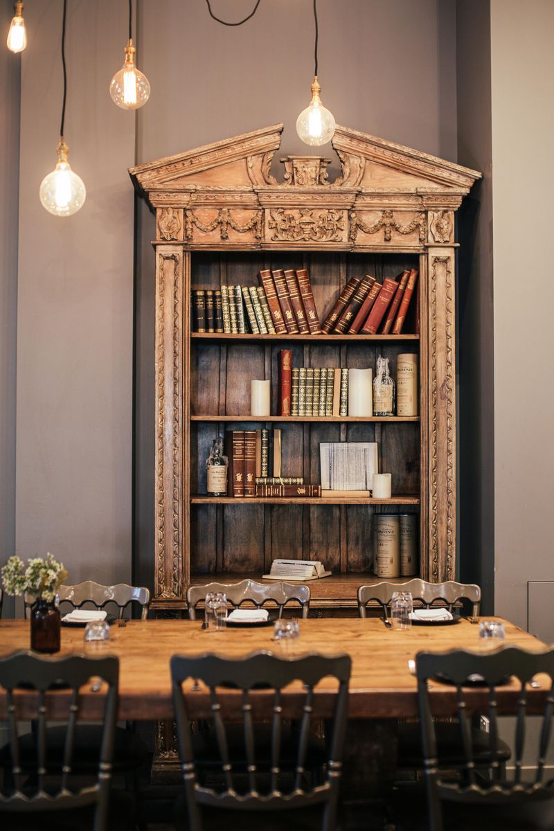 12 Things You Only See In Old Homes That Are Coming Back - Decor Hint Antique Wooden Hutches