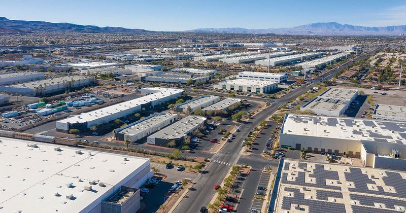 9 Home Types Losing Value In Henderson By 2025 And 10 Set To Skyrocket - Decor Hint Properties Close To New Tech And Business Hubs