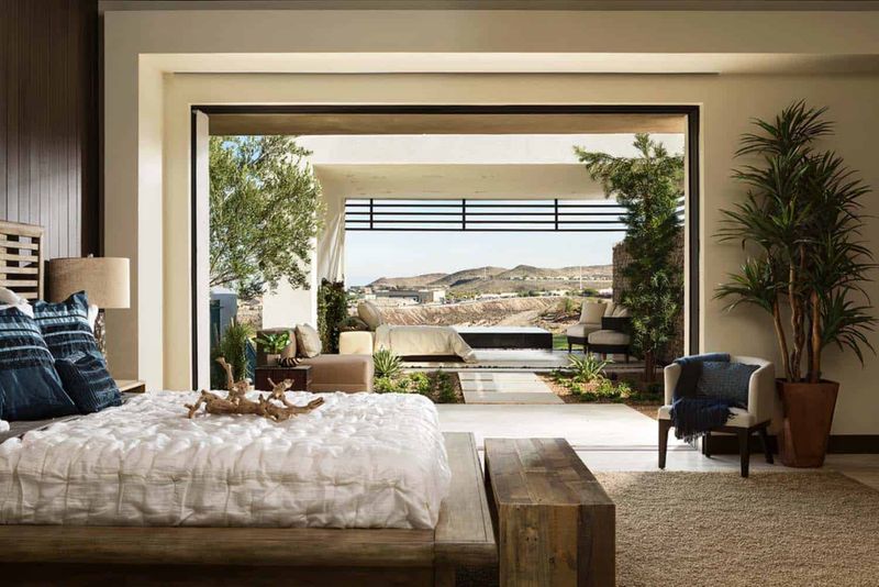 Desert Chic: 7 Nevada Decorating Trends That Blend Rustic And Modern - Decor Hint Open-Concept Indoor-Outdoor Spaces