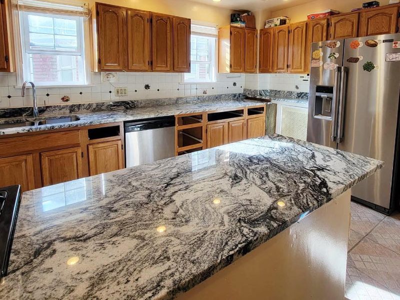 7 Massachusetts Kitchen Trends Losing Popularity And 9 Still Favored - Decor Hint Granite Countertops Losing Their Sparkle