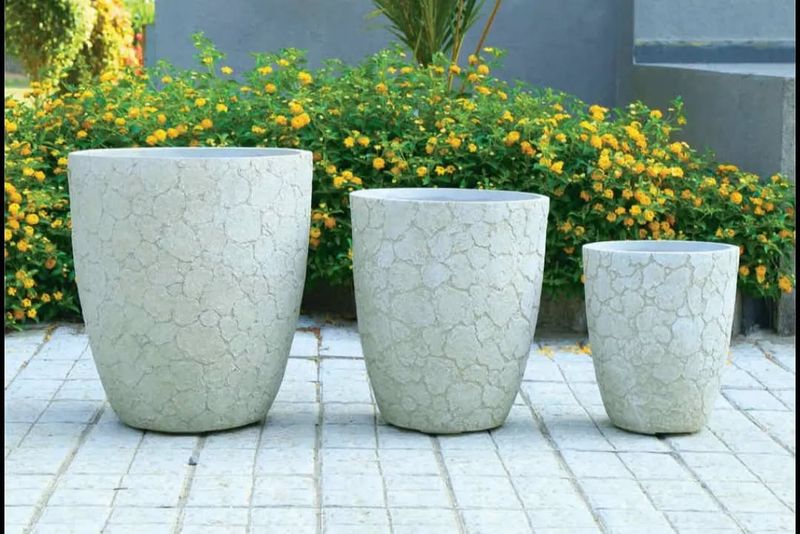 Upgraded Planters with Faux Concrete Finish