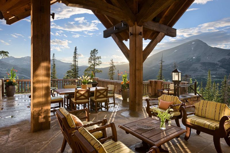 2025's Take On 8 Rustic Exterior Styles From Montana Lodges You'll Want To Try - Decor Hint Outdoor Living Spaces With Lodge-Style Features