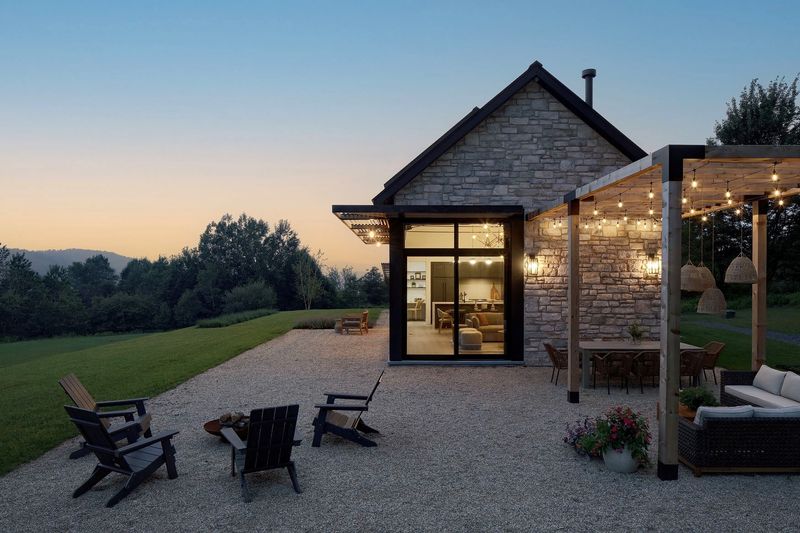 6 Types Of New York Homes Predicted To Drop In Value By Late 2025 (And 6 That Will Surge) - Decor Hint Sustainable/Green Certified Homes