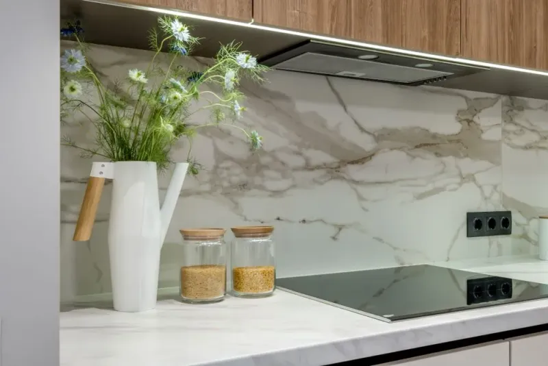 29 Innovative Kitchen Designs Everyone Will Copy Next Year - Decor Hint Slab Backsplashes