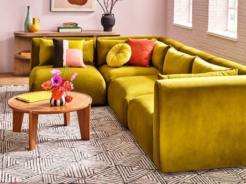6 Timeless Sofa Shades That Work In Any Illinois Living Room And 6 To Skip - Decor Hint Sunshine Yellow: Too Permanent Pop