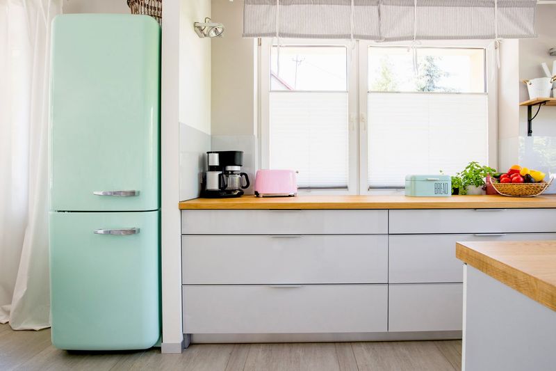 22 Clear Signs Your Home Is Not Trendy Anymore, According To Designers - Decor Hint Technicolor Appliances Cooking Up Eyesores