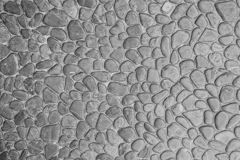 Natural Stone Accents for Earthy Texture