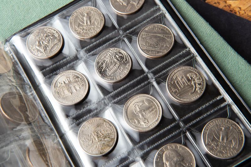 10 Collectibles Losing Value In 2025 (And 6 More That Are Dropping Even Faster) - Decor Hint Franklin Mint Items