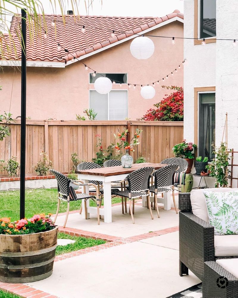 Create Outdoor Living Spaces