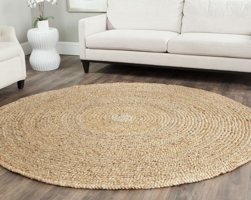 Bold Rug Ideas Drawn From California's Eclectic Interiors - Decor Hint Handwoven Jute For Beach Vibes