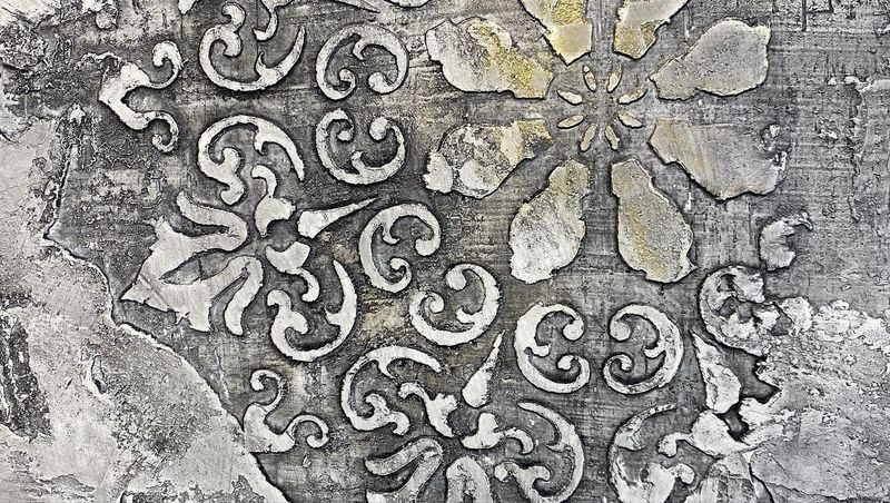 10 Kitchen Flooring Trends That Are Out In 2025 And 4 That Shouldn't Even Cross Your Mind - Decor Hint DIY Painted Patterns
