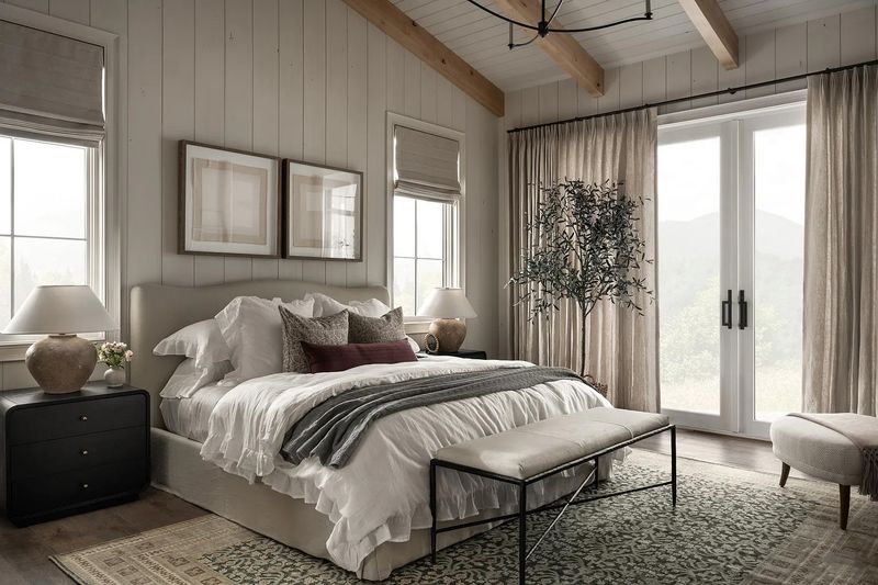 8 Bedroom Looks You'll See All Over North Carolina Interiors - Decor Hint Modern Farmhouse Charm