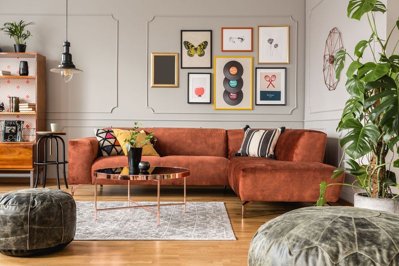 Overdecorated Walls (Messy Mistake)