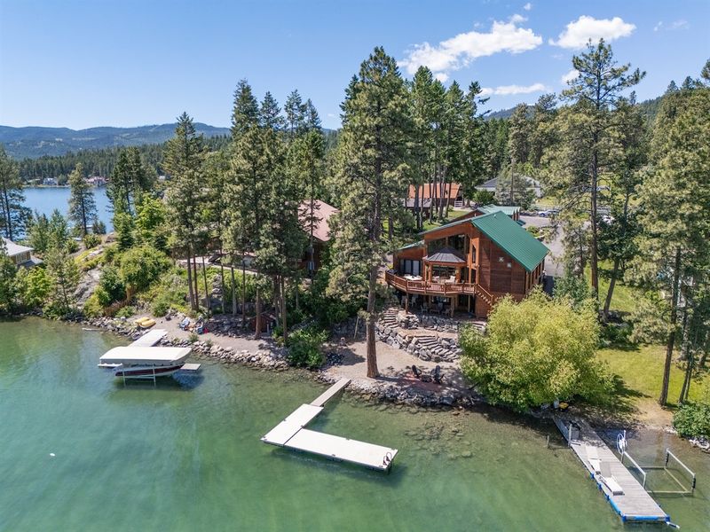 Lakefront Getaways