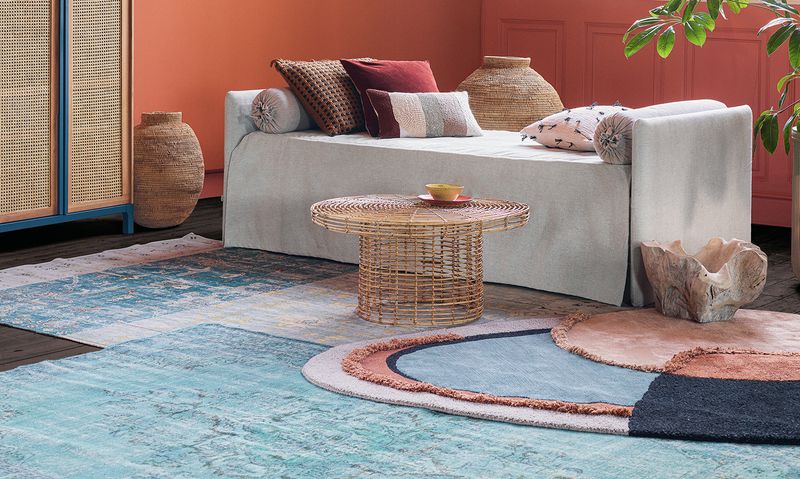 16 Small Living Room Makeover Ideas That Look Expensive (But Aren't) - Decor Hint Layer Rugs For Texture And Depth
