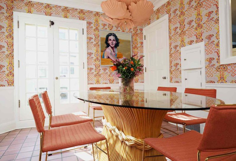 I’ve Seen These 10 Kitchen Looks Make A Comeback And 6 Others Deserve One - Decor Hint Retro Dinette Sets