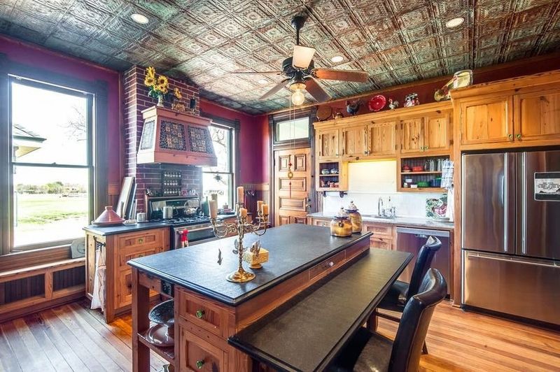 17 Must-See Photos Of An 1888 Queen Anne Home In Little Rock - Decor Hint Kitchen with Period Cabinetry