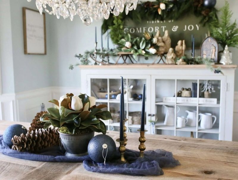 10 Lasting Decorating Trends That Bring Rustic Charm To Mississippi Homes - Decor Hint Magnolia Accents