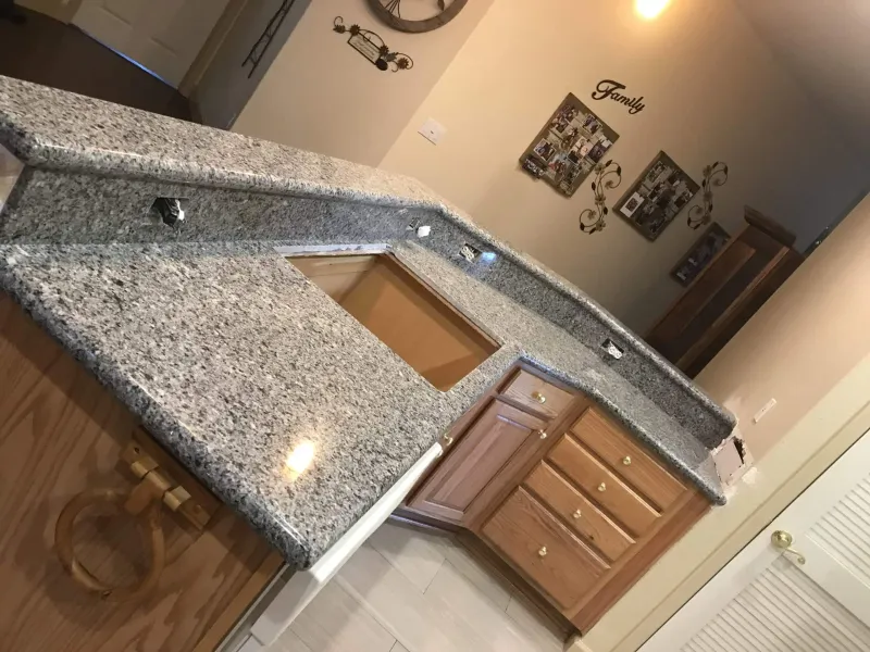 15 Kitchen Dealbreakers Nevada Homebuyers Can't Stand, According To Designers - Decor Hint Cheap Countertops