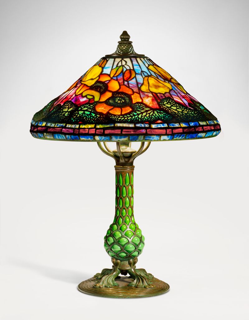 You Might Be Sitting On A Fortune 12 Home Items From The 1900s That Could Make You Rich - Decor Hint Tiffany Lamps