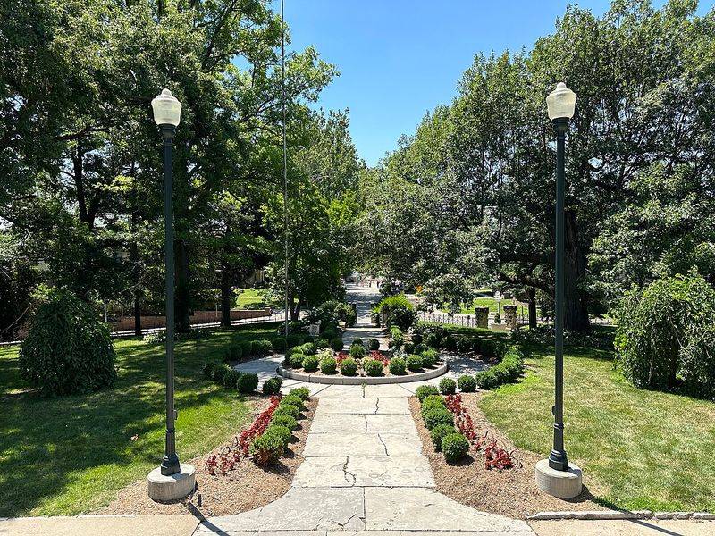 Formal Gardens and Grounds