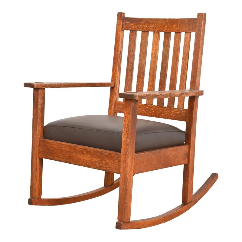 17 Priceless Pieces From The 1900s That Iowa Stylists Urge You To Search For - Decor Hint Mission-Style Rocking Chairs