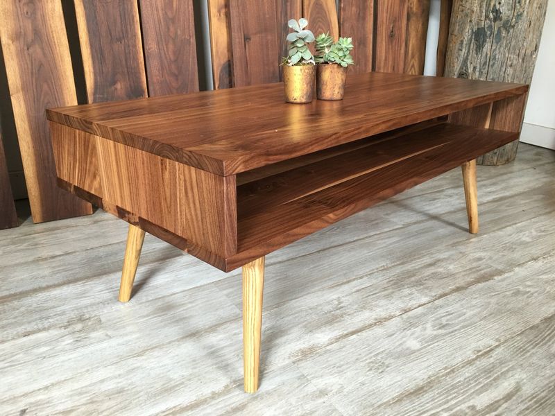 11 Cherished Grandma's Furniture Finds That Still Shine (And 7 That Fell Flat) - Decor Hint Mid-Century Coffee Tables