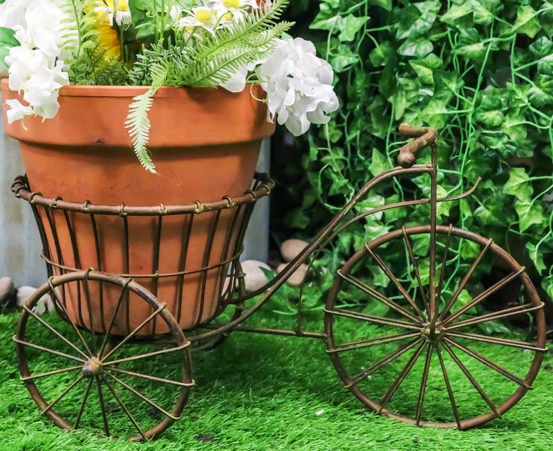 15 Rustic Outdoor Vibes Taking Over Vermont Neighborhoods - Decor Hint Antique Iron Garden Decor And Sculptures